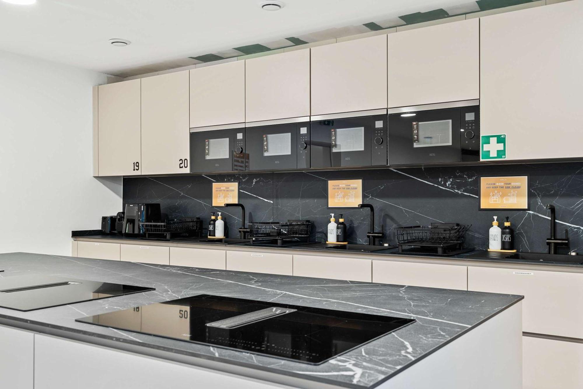 Comfort & Style In Vibrant Luxembourg Coliving Kültér fotó